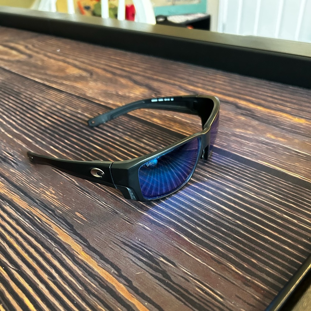 Costa Tuna Alley Pro Sunglass